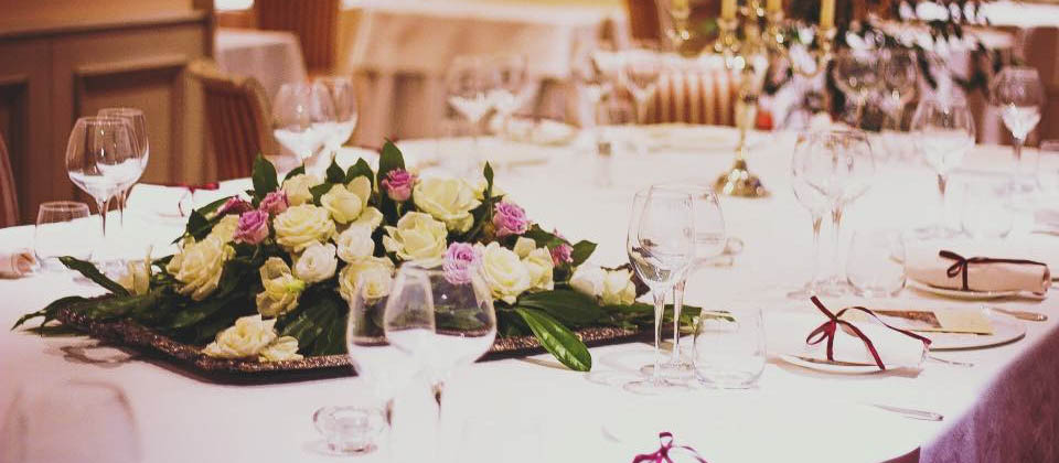 ristorante_belvedere_sorrento_foto_matrimonio_tavolo_decorato